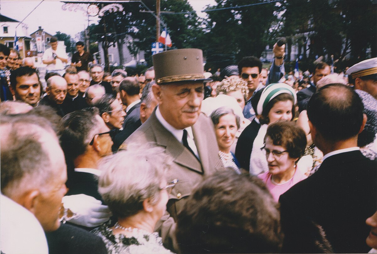 DE GAULLE YAWNS THROUGH ANOTHER ASSASSINATION ATTEMPT